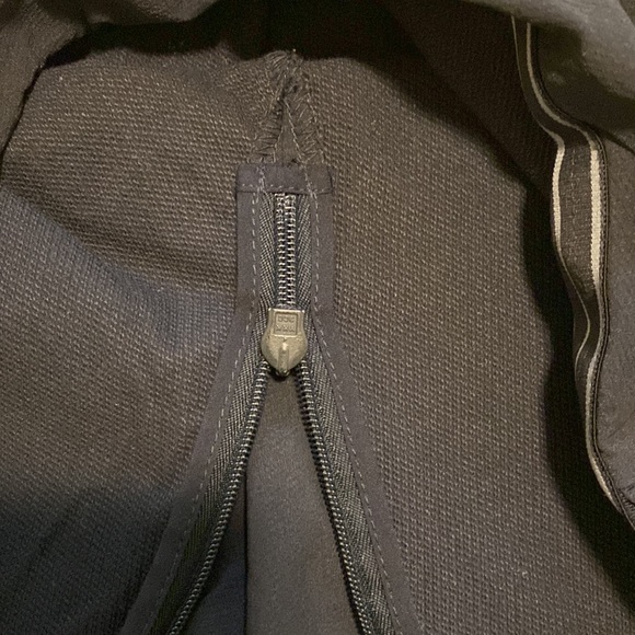 Athleta wander slim pant with small pocket on side size 10 NAVY BLUE - Picture 6 of 10